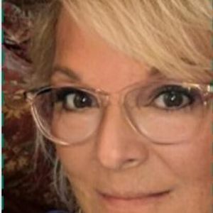 Meet your Posher, Linda